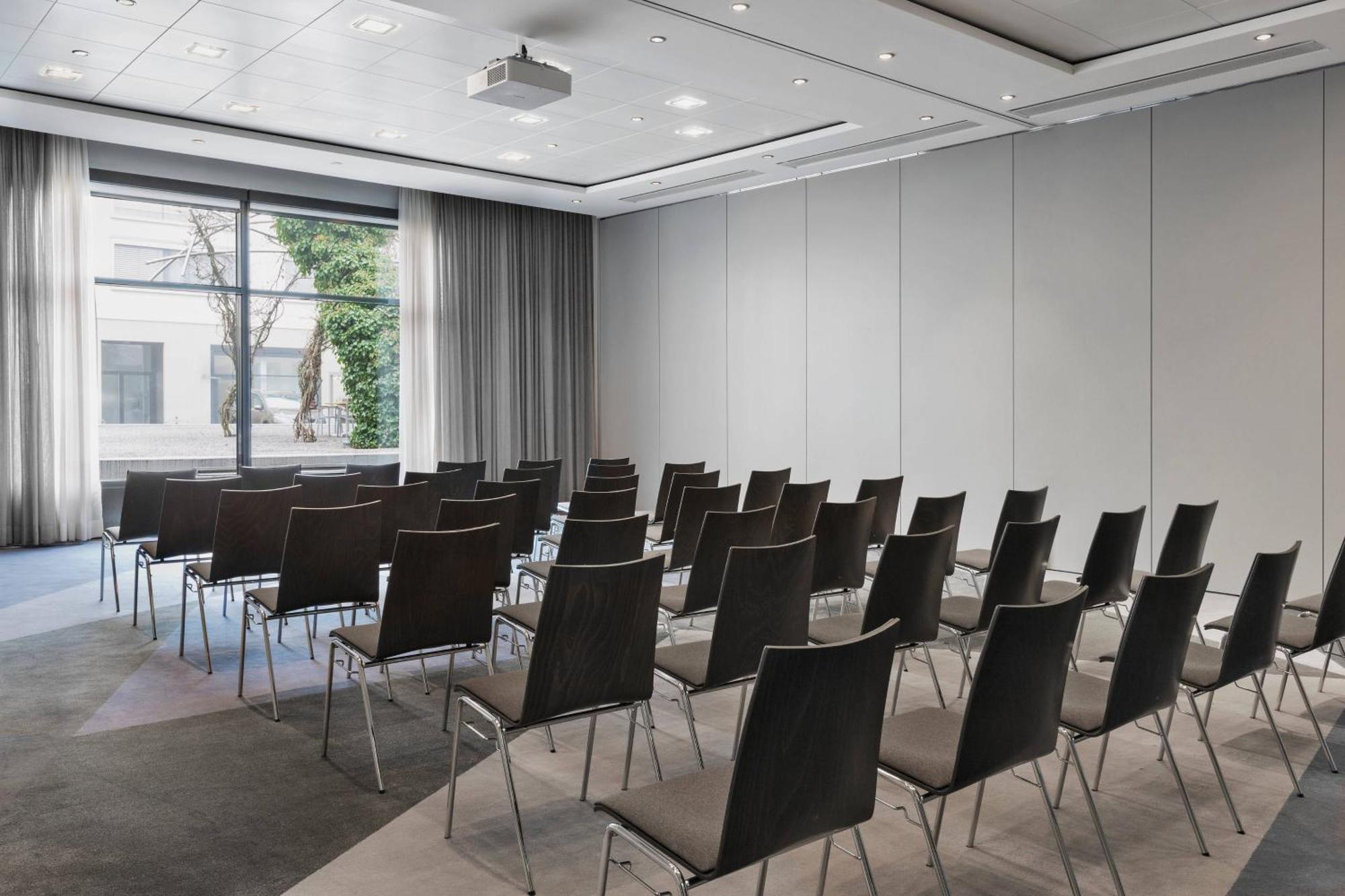 Hotel Courtyard By Marriott Zurich North Exterior foto