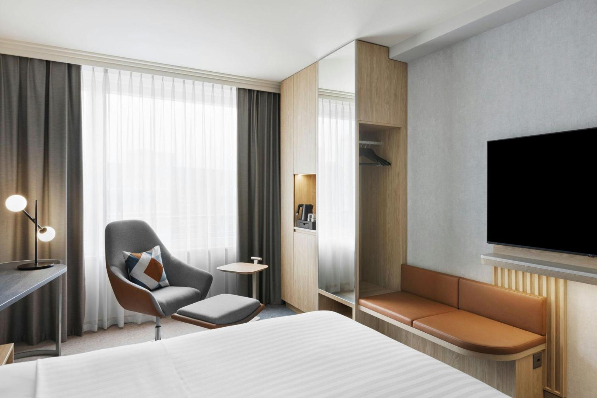 Hotel Courtyard By Marriott Zurich North Exterior foto