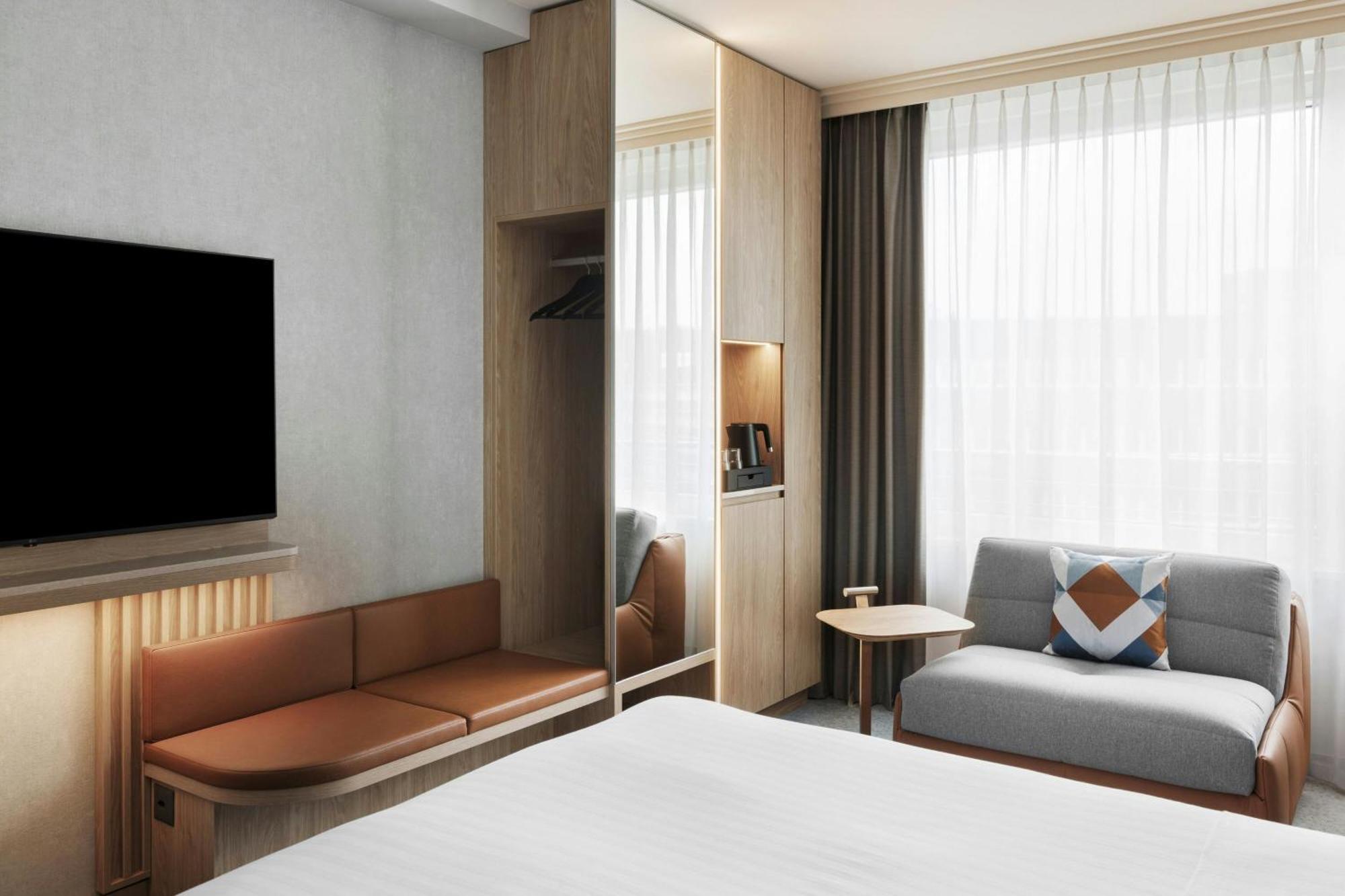 Hotel Courtyard By Marriott Zurich North Exterior foto