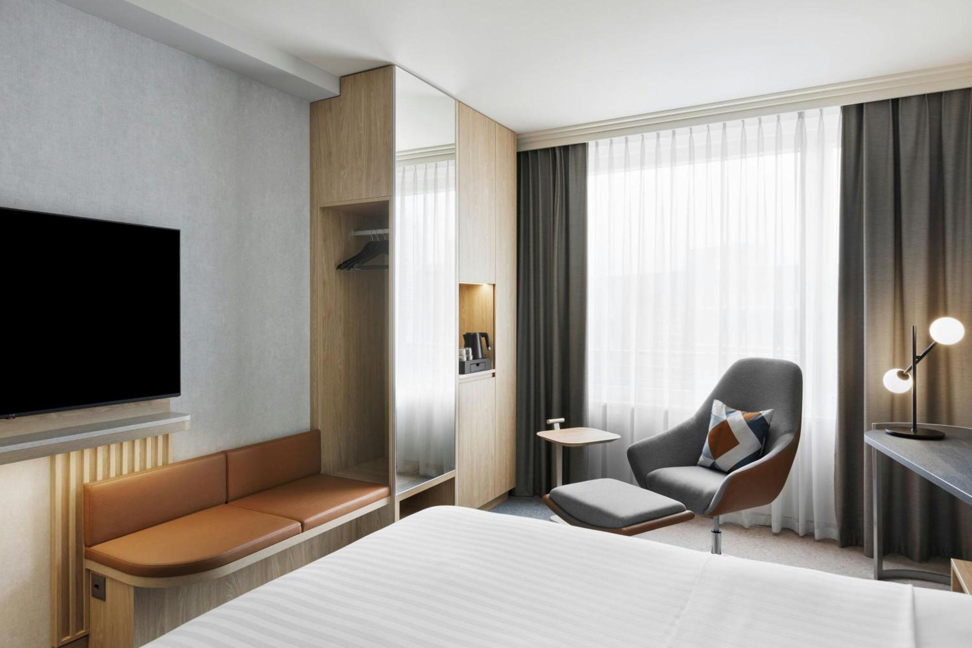 Hotel Courtyard By Marriott Zurich North Exterior foto